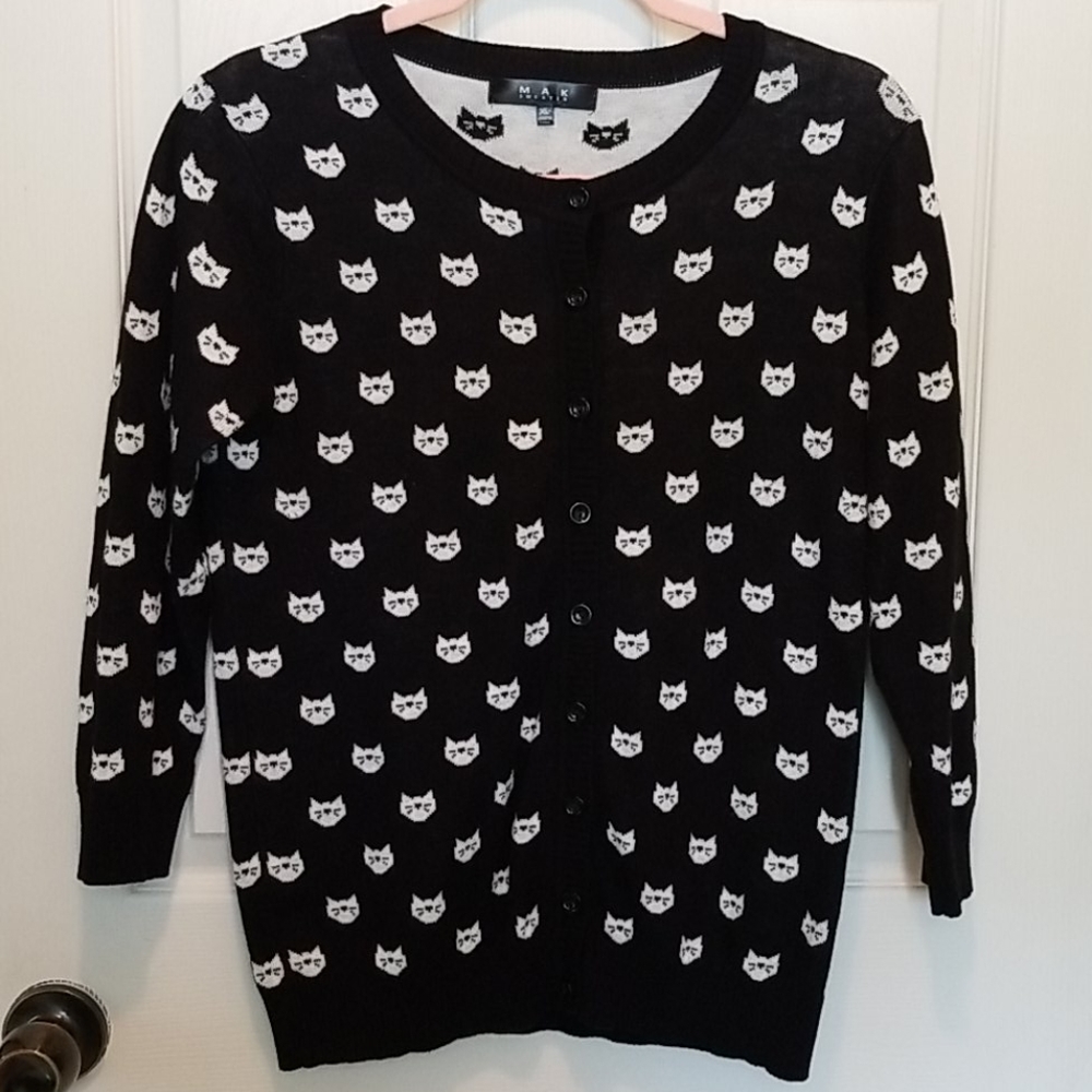 Cat cardigan!